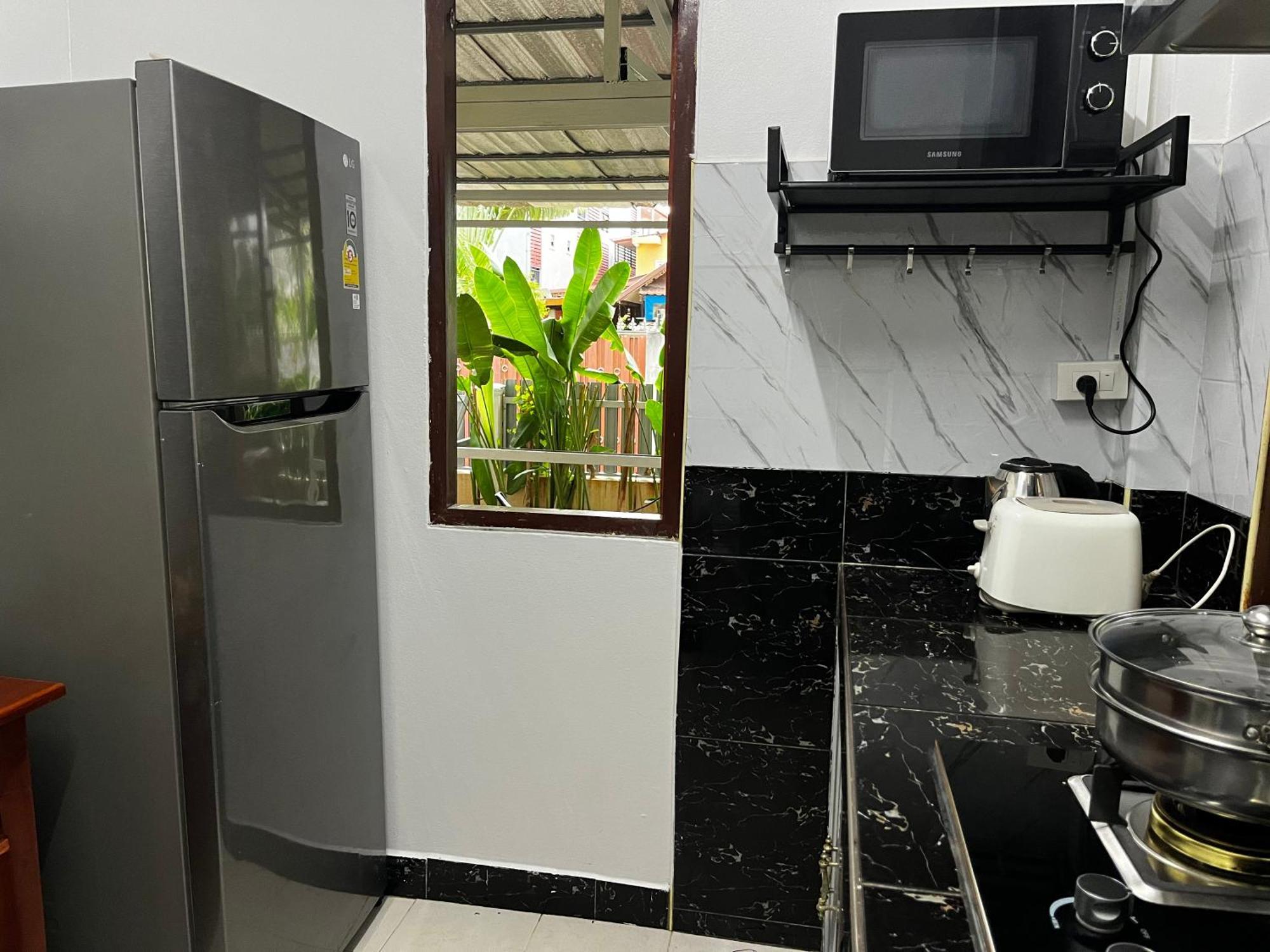 2Br Maryam Villa Near Tesco & Beach. バンタオビーチ エクステリア 写真